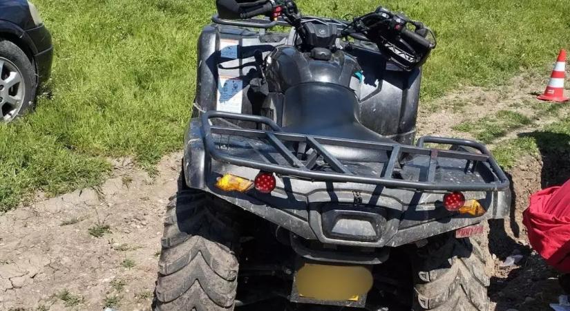 Felborult az ATV-vel egy 13 éves fiú, életét vesztette