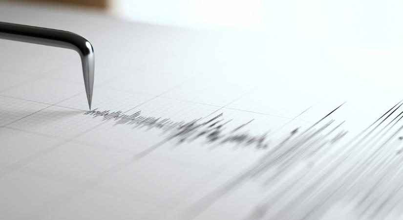 A semmiből jött a pusztítás: Repedező falak és halálfélelem a 6,1-es földrengés után