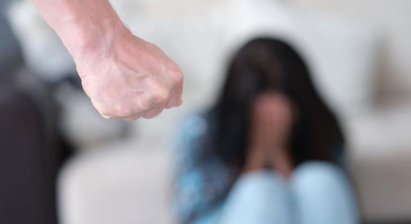 Pokollá tette családja életét a Gyöngyös környéki férfi: börtönbe kerülhet az apa