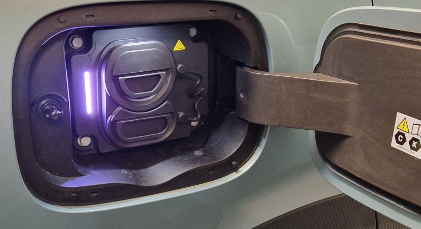 Történelmi fordulat: először lettek olcsóbbak az új villanyautók a benzineseknél