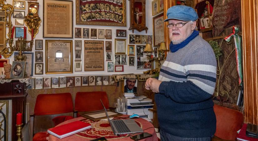 Ez hihetetlen: Itt őrzik Kálloy Molnár Péter legféltettebb ruhaneműjét