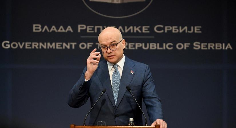 Gratulált Magyar Péternek a szerb kormánypárt elnöke, de azért jelezte, hogy Orbán Viktor a barátjuk