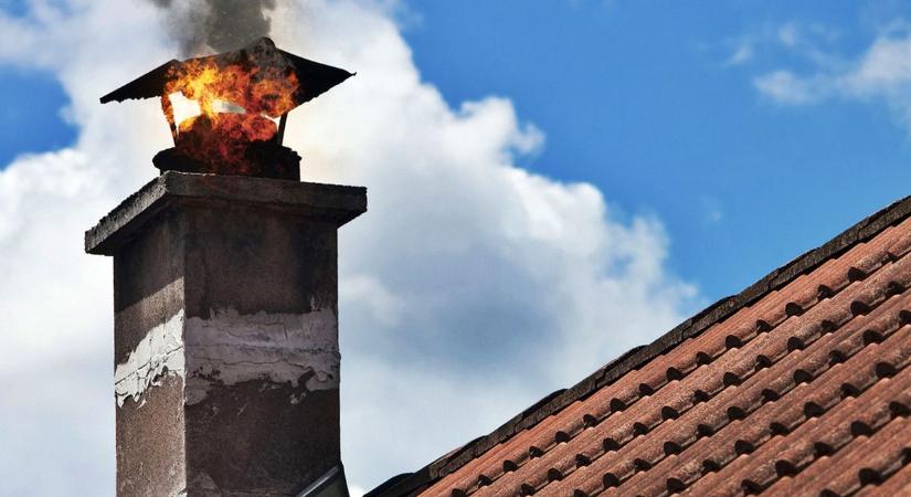 Nagy volt a riadalom a zalai családi háznál – lángolt a kémény
