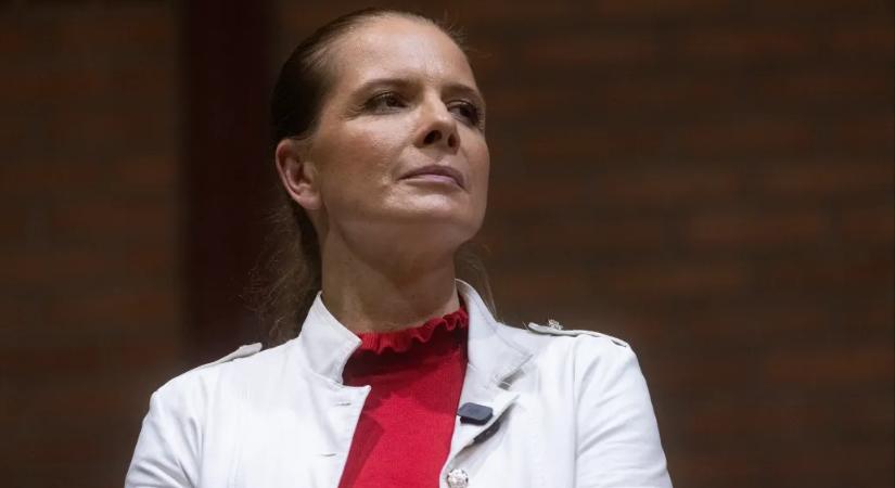 Hiányolja Orbán lemondását Király Nóra, a Fidesz kikapott csepeli jelöltje