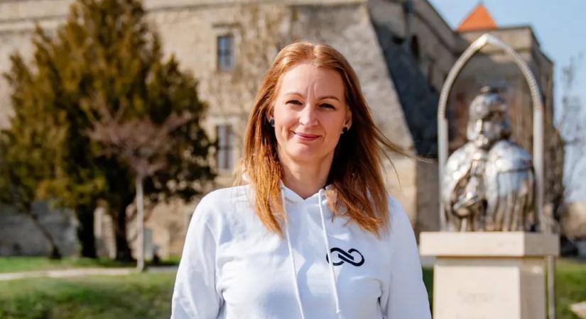 Forsthoffer Ágnes: Legyen a parlamenti munka, a közélet és a közbeszéd példamutató