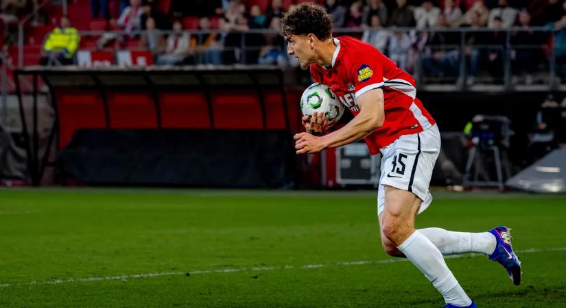 Kovács Bendegúz magyar zászlóval ünnepelte a Holland Kupa-győzelmet – videó