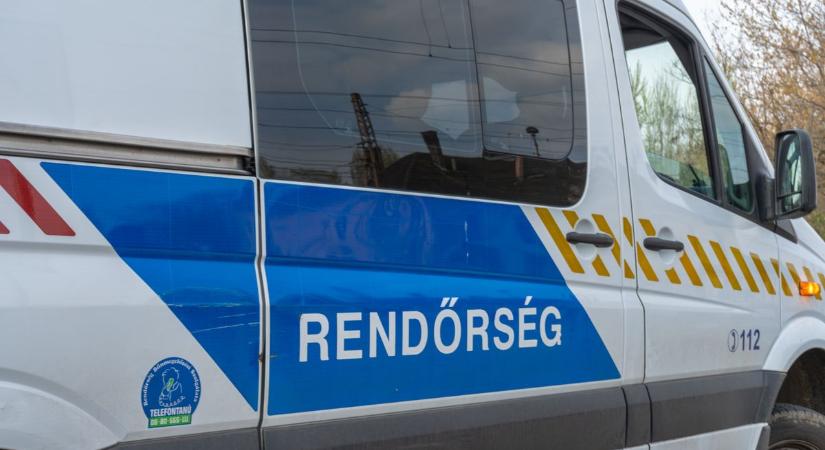 Előzés közben történt baleset a 61-es úton: a vétlen autós húzta a rövidebbet