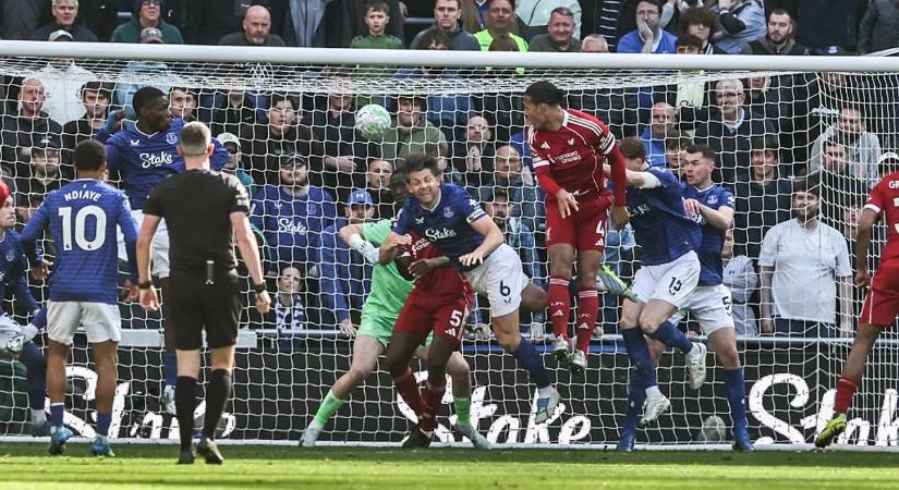 Slot a kései gólnak örült, Moyes szerint a futball kegyetlen – így látták a liverpooli derbit az érintettek