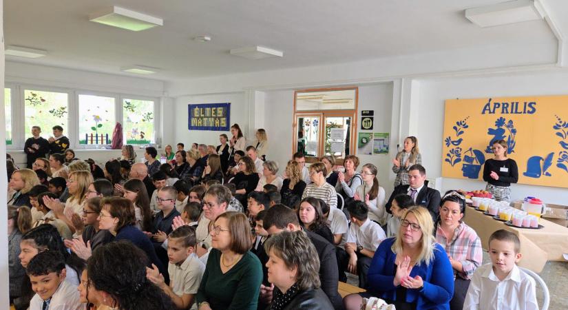 Másodszor rendezték meg a Zengő szavak versmondó versenyt Nagyatádon