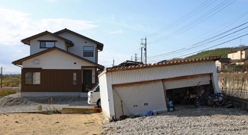 7,4-es erős földrengés rázta meg Japánt, szökőárriadót is elrendeltek