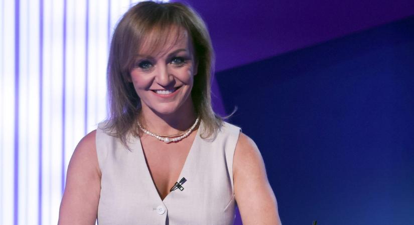 Végre kiderült: ezt a különleges nevet kapja Szandi unokája – fotó