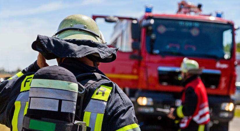 Már kora hajnalban szükség volt a tűzoltók munkájára Zalában