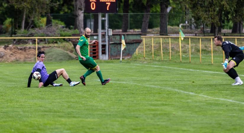 Fölényes győzelmek születtek a vármegyei első osztályban