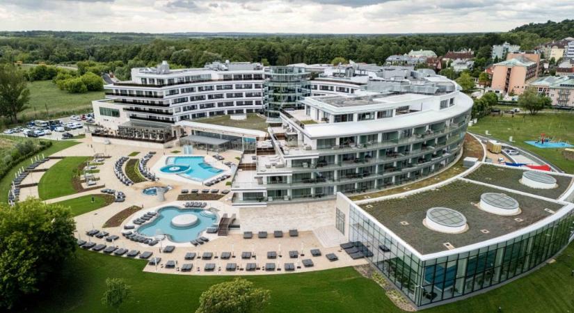 Az idő luxusát ünnepli az egyéves hévízi Le Primore Hotel & Spa