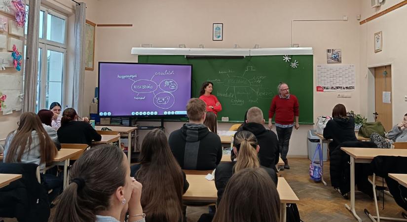 Elindult a Zsidók Győri Gyökerei Közhasznú Alapítvány idei győri középiskolás projektje