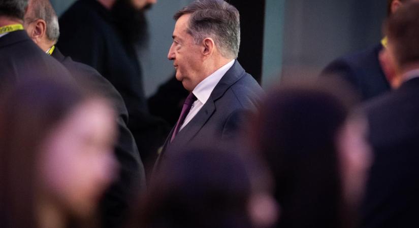 Mészáros Lőrinc elkezdte menekíteni, amit lehet, mintegy 4,4 milliárd forintot vontak ki az egyik cégéből