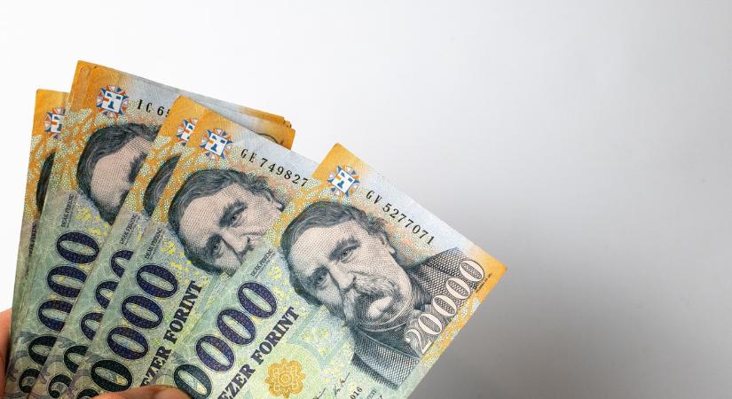 Pénzáldás és szerencse: Ez a 4 csillagjegy ma minden jót bevonz