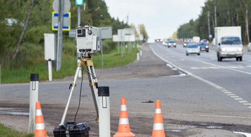 F1-es pályának nézte a Gerecsét a sofőr, olyan padlógázt vert, a traffipax is pislogott