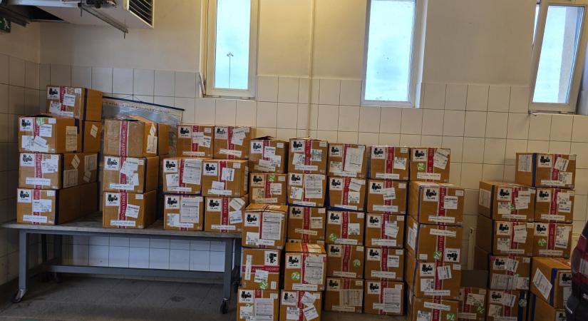 Nem aprózta el: tizennégyezer manórúddal bukott meg egy autós Röszkénél