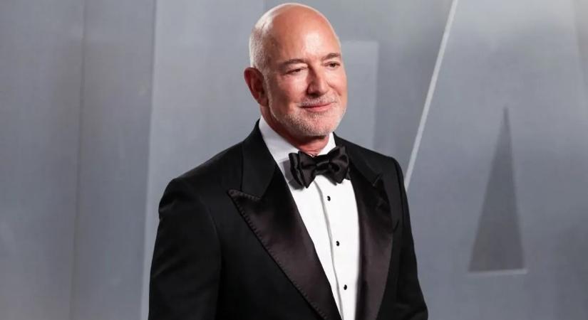 Jeff Bezosnak sem fenékig tejfel az élet, most éppen nagyon ciki bukta van