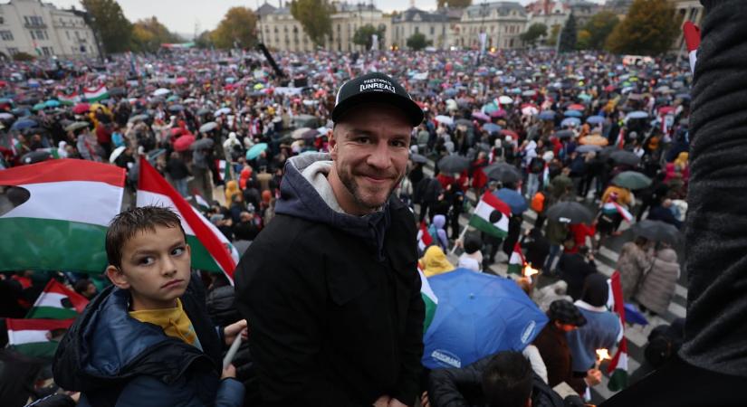 Molnár Áron a propagandistáknak: Hogy meritek azt mondani, hogy folytatjátok? Mit, a hazudozást?