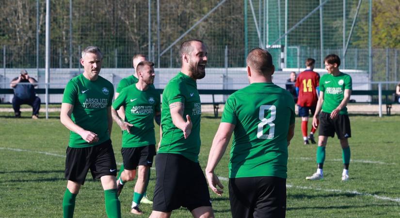 Egymásra licitáltak: a Zomba hetesét is meg tudta duplázni a Gerjen (galéria)