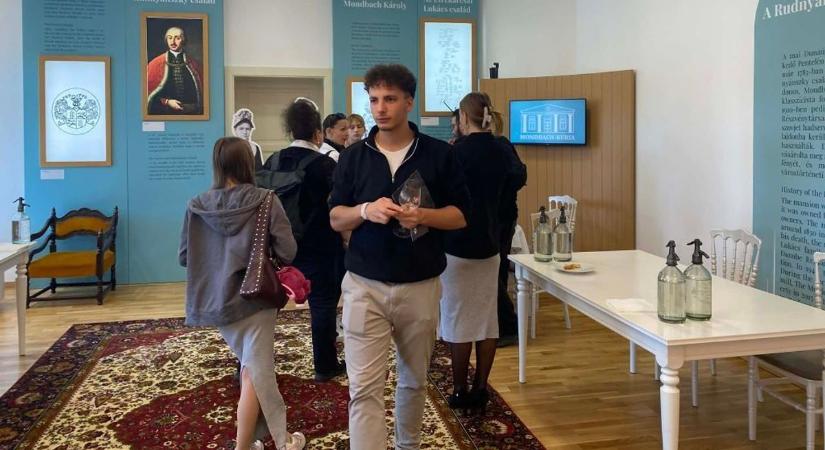 Két nagy arany is gazdára talált a hétvégén a Mondbach-kúriában