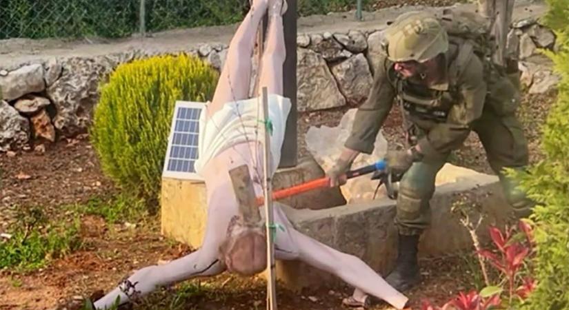 Izrael bocsánatot kért az IDF-katona által szétvert Jézus-szobor miatt