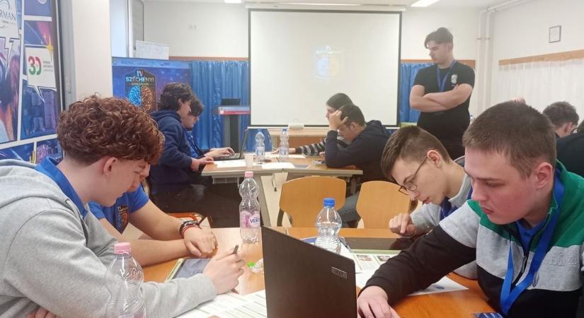 Taroltak a nyíregyházi diákok: mindenkit maguk mögé utasítottak az országos versenyen