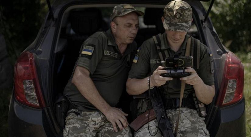 „A robotok nem véreznek el” – Ukrajna katonák helyett gépeket vet be a harctéren