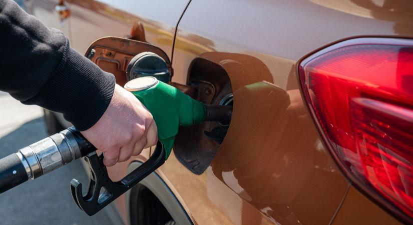 Súlyos figyelmeztetés: történelmi mélyponton a hazai üzemanyag-tartalék