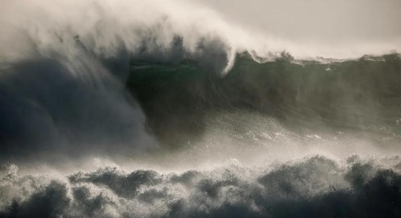Óriási földrengés rázta meg Japánt: cunami-riasztás miatt evakuálják az embereket