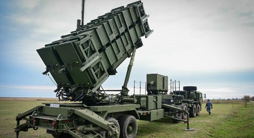 Az autóktól az ágyúk felé fordul Németország: a Volkswagen a Vaskupolának gyártana alkatrészeket, a legendás motorgyártó beszállna a rakétaüzletbe