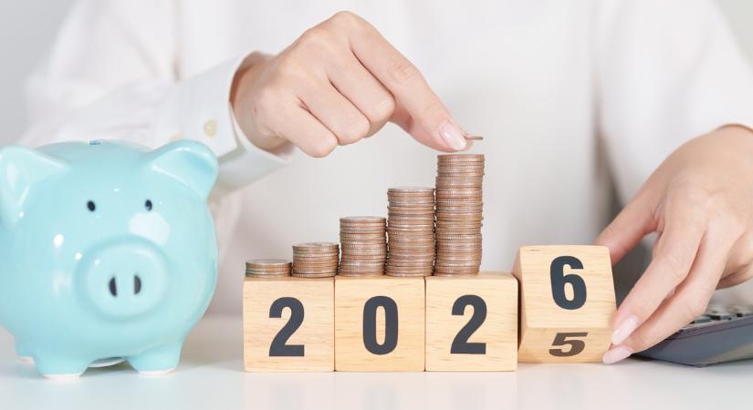 120 ezres minimum és évi 200 ezres SZÉP-kártya: ezt ígéri a TISZA a nyugdíjasoknak?