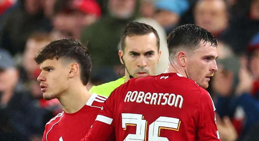 Mélyütés Kerkeznek Liverpoolban, csúnyán leszólta a nagy előd