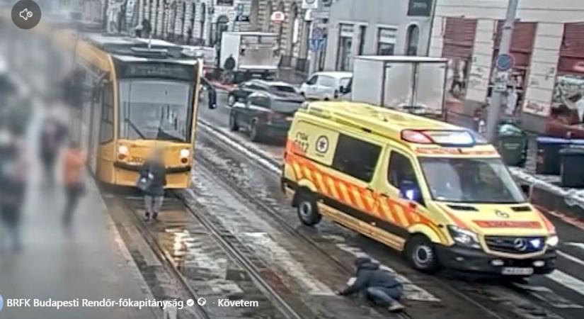 Hűűű, basszus! A szirénázó mentő elé lépett a gyalogos, majdnem tragédia lett belőle