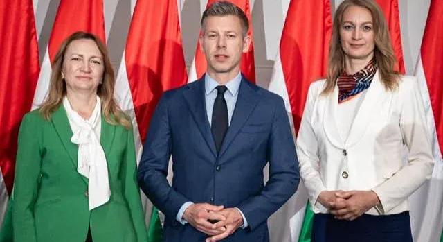 Magyar Péter: Egyhangúlag támogatta a Tisza frakció Bujdosó Andrea és Forsthoffer Ágnes jelölését