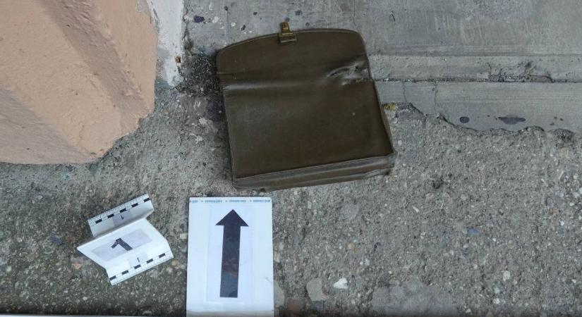 Rablás a Károlyi Mihály utcán