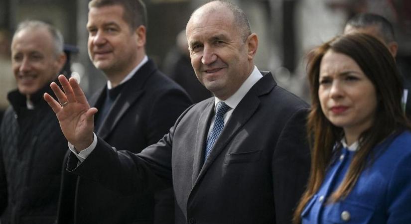 Brüsszel aggódhat: euroszkeptikus miniszterelnököt választott Bulgária