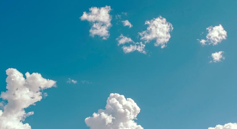 A fagyos reggelektől a pólós időig: Brutálisan szeszélyes napok jönnek