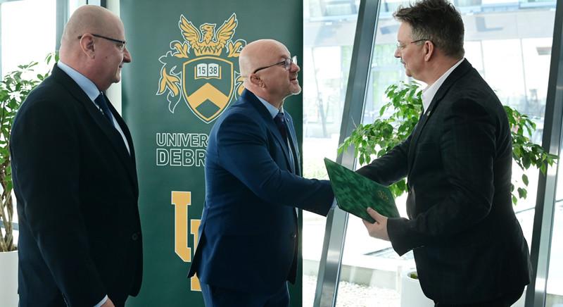 Mostantól Tóth Csaba felel a Debreceni Egyetem és az egyetemi polgárság biztonságáért