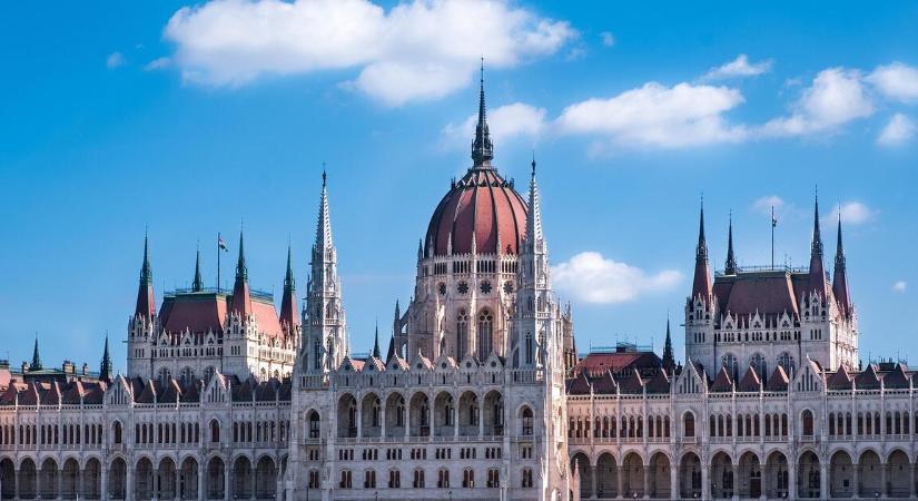 Új bizottságok sora jöhet létre a következő parlamentben