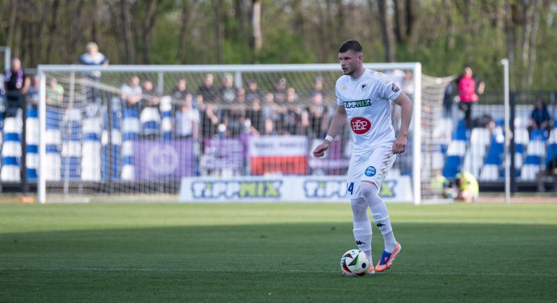 Súlyos sérülés: az NB II-es élcsapat friss információkat osztott meg ifjú védőjéről