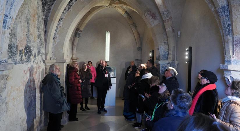 Építészet Ünnepe és Éjszakája – április 25-26-án rendhagyó várséták indulnak Veszprémben