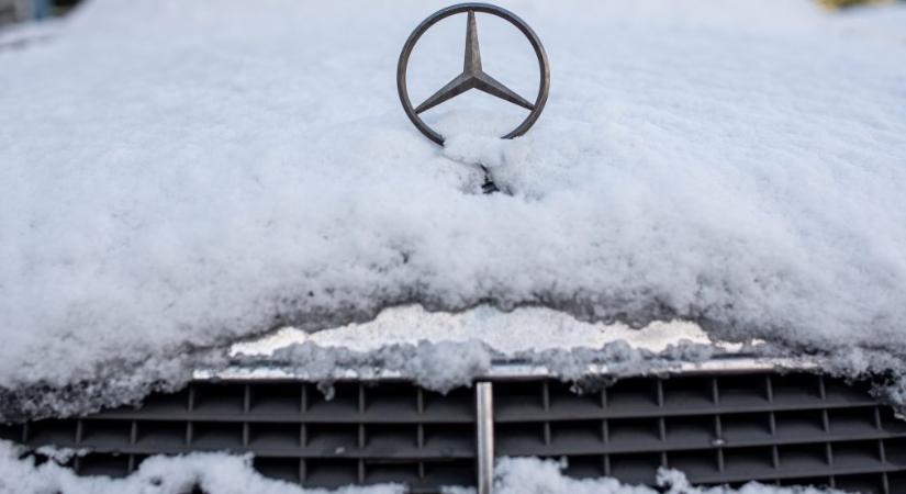 Stratégiai partnerséget kötött a Samsung SDI és a Mercedes-Benz