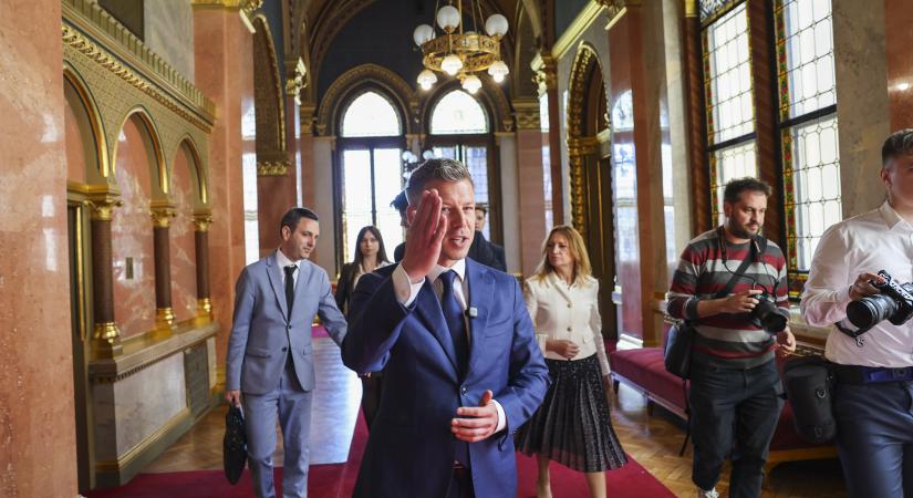 Jan-Werner Müller: Magyar Péter merész húzásokkal bebizonyíthatja, hogy van jövő a szélsőjobboldal után