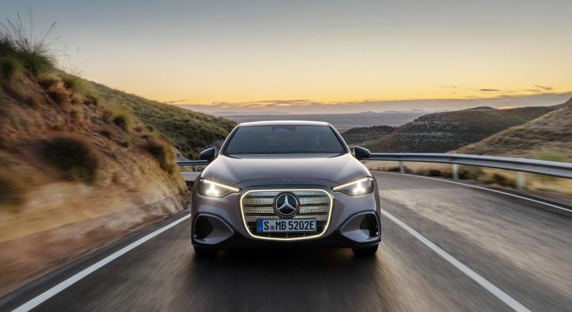 Bemutatkozott az új Mercedes C-osztály! Íme a legfontosabb részletek!