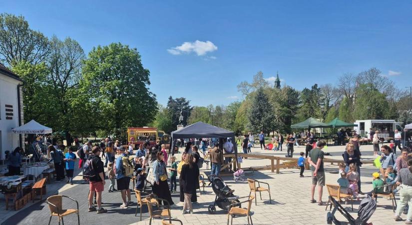 Valósággal felrobbant a tér Fejér szívében (galéria)