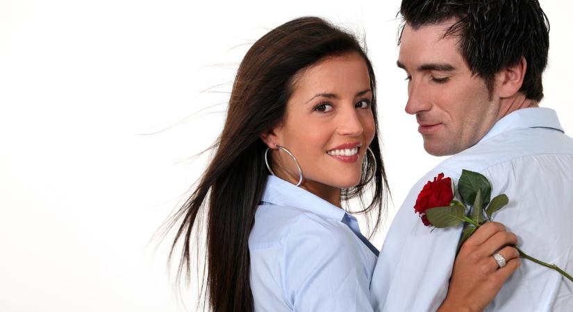 A Vénusz szerelmi áldása: 3 csillagjegy számára sorsfordító romantikát ígérnek a bolygók április 20-tól