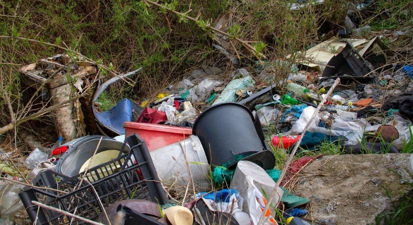 Tiszta utakkal a zöldebb jövőért: Országos akciót indított a Magyar Közút